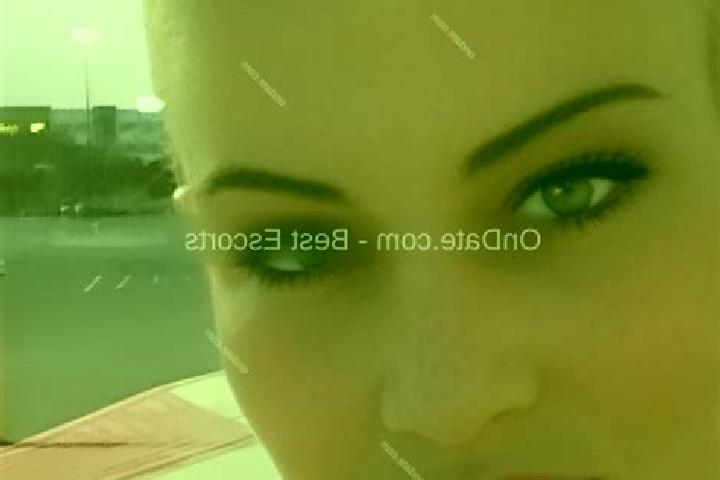Layla, 34 — Escort in Oyama, Canada