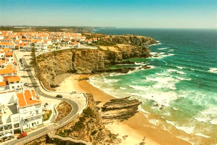 Layla, 34 — Escort in Zambujeira do Mar, Portugal