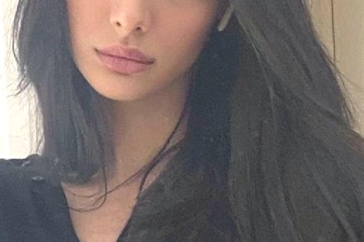 Layla, 35, a black dark-eyed middle eastern companion based in Denkendorf. Offering Striptease, Girlfriend Experience, GFE, 69. Available for incall and outc...
