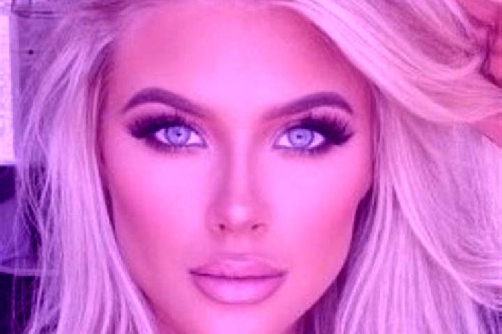 Layla, 35, a platinum blonde hazel-eyed caucasian companion based in Wannsee. Offering Roleplay, GFE, Deep French Kissing, Party Girl. Available for incall a...