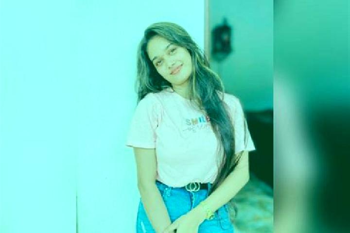 Layla, 35 — Escort in Hendala, Sri Lanka
