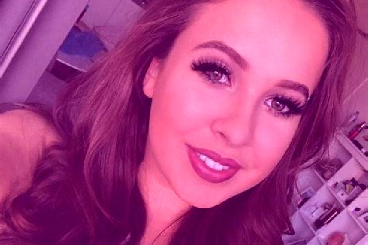 Layla, 36, a brunette grey-eyed asian companion based in Sylva. Offering Tantra, Overnight, Prostate Massage, Girlfriend Experience. Available for incall and...
