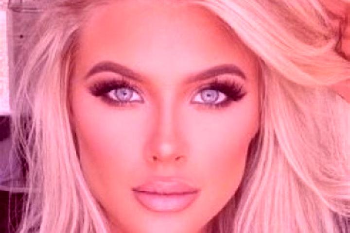Layla, 36, a platinum blonde hazel-eyed european companion based in Huangjin. Offering Prostate Massage, Deep French Kissing, Tantra, Fetish. Available for i...