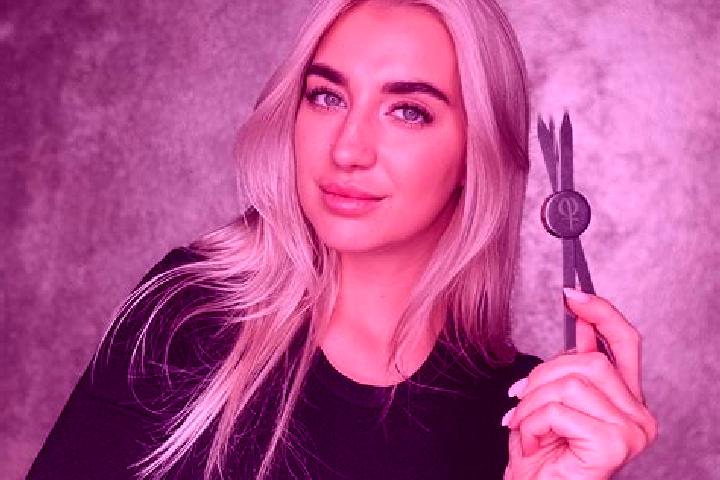 Layla, 36 — Escort in Soporna, Slovakia