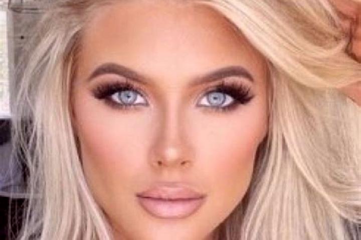 Layla, 37, a platinum blonde grey-eyed mediterranean companion based in Davis Park. Offering CIM, A-Level, Domination, Duos, Tantra. Available for incall and...