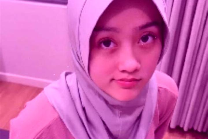 Layla, 37 — Escort in Pacar, Indonesia