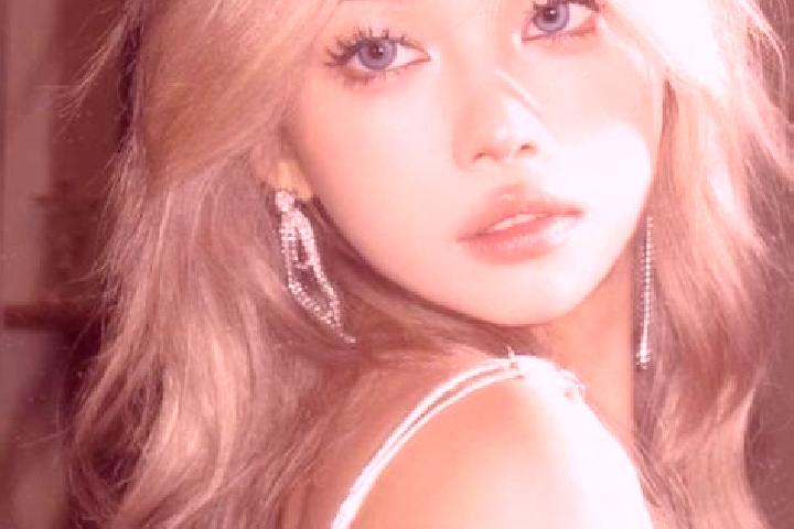 Layla, 39, a blonde dark-eyed asian companion based in Grane. Offering Overnight, Duos, A-Level. Available for incall and outcall, overnight bookings available.