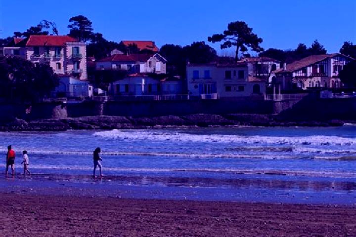 Layla, 39 — Escort in Vaux-sur-Mer, France