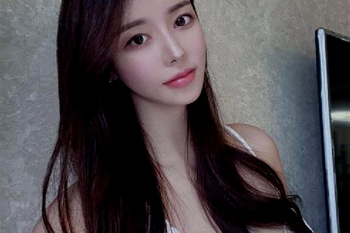 Layla, 39 — Escort in Yangchu, China