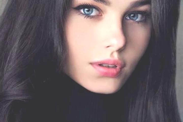 Lillian, 21, a brunette dark-eyed caucasian companion based in Progetto Case Bazzano. Offering Party Girl, Couples, Striptease. Available for incall and outc...