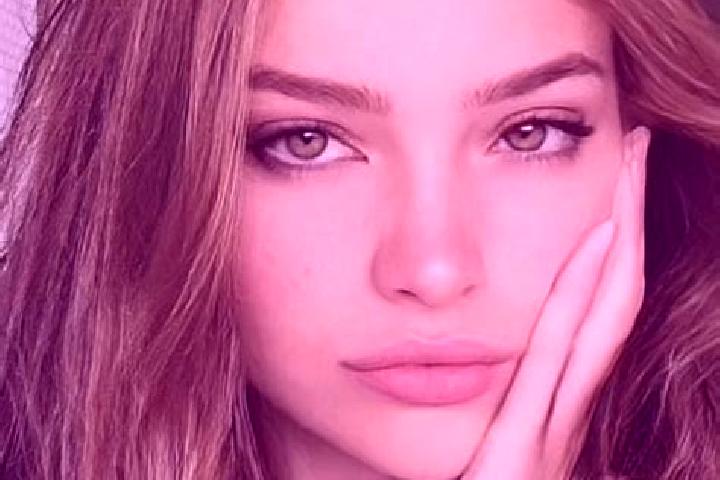 Lillian, 21, a dark blonde hazel-eyed mixed companion based in Castelnuovo di Conza. Offering Duos, BDSM, Party Girl, Overnight. Available for incall and out...