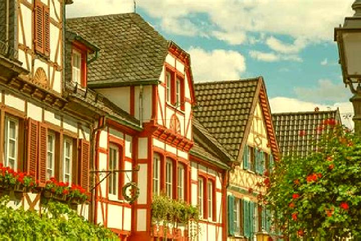 Lillian, 21 — Escort in Geislingen an der Steige, Germany