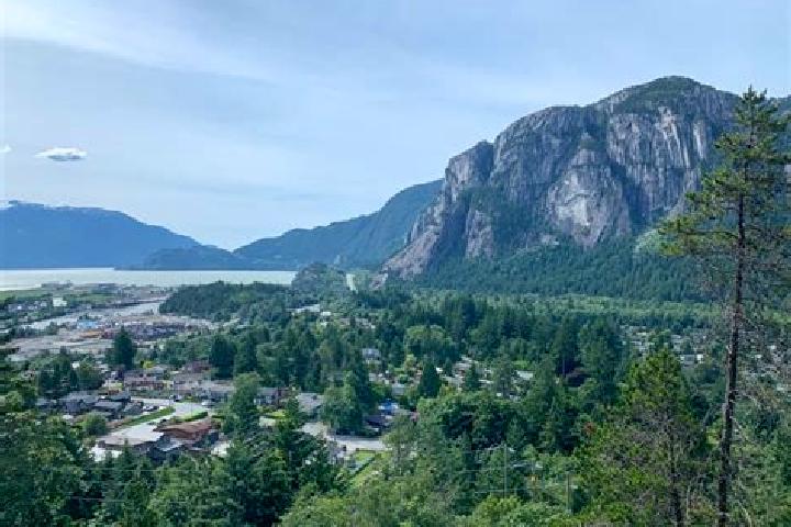 Lillian, 21 — Escort in Squamish, Canada