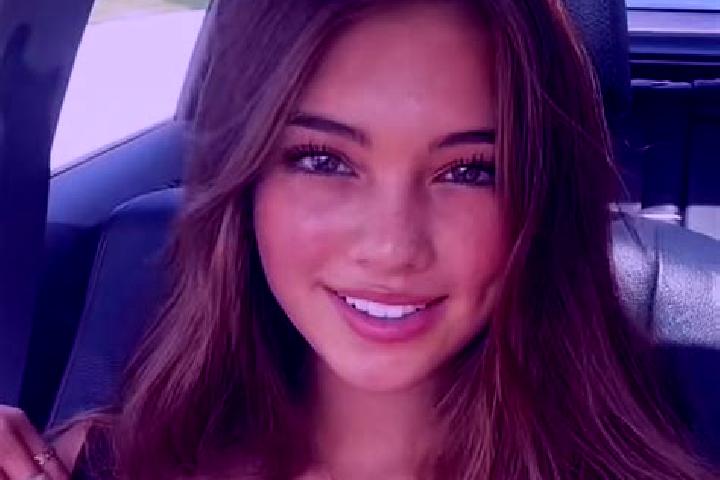 Lillian, 22, a brunette grey-eyed european companion based in Miami. Offering 69, Travel Companion, Erotic Massage, Deep French Kissing, Tantra. Available fo...