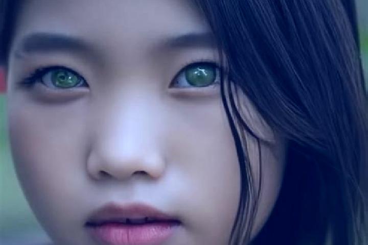 Lillian, 22, a dark blonde green-eyed asian companion based in Torre Pellice. Offering Dinner Date, Massage, Domination. Available for incall and outcall, ov...