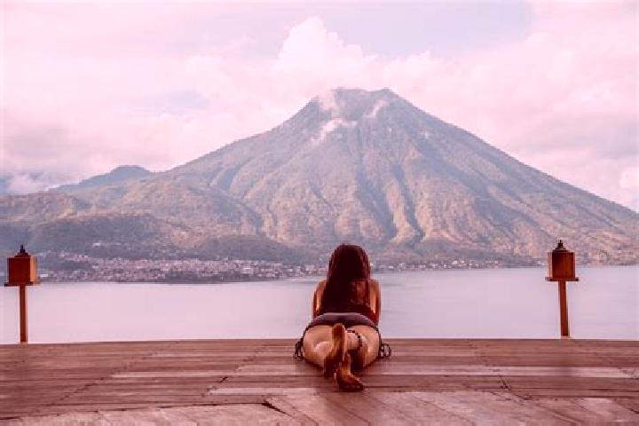Lillian, 22 — Escort in Amatitlan, Guatemala