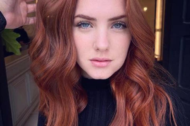 Lillian, 23, a auburn blue-eyed latina companion based in Vynohradove. Offering Roleplay, Girlfriend Experience, Deep French Kissing, Prostate Massage, Overn...