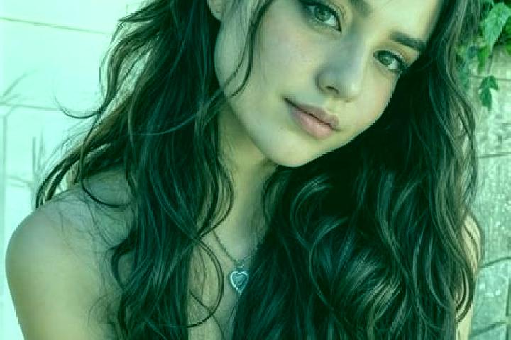 Lillian, 23, a black hazel-eyed slavic companion based in Funes. Offering Tantra, Domination, A-Level, Massage. Available for incall and outcall, day and eve...