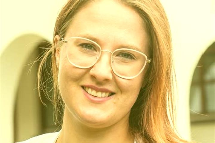 Lillian, 23 — Escort in Altheim, Germany