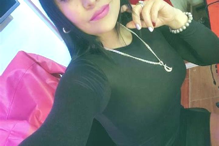 Lillian, 23 — Escort in Kampi, Greece