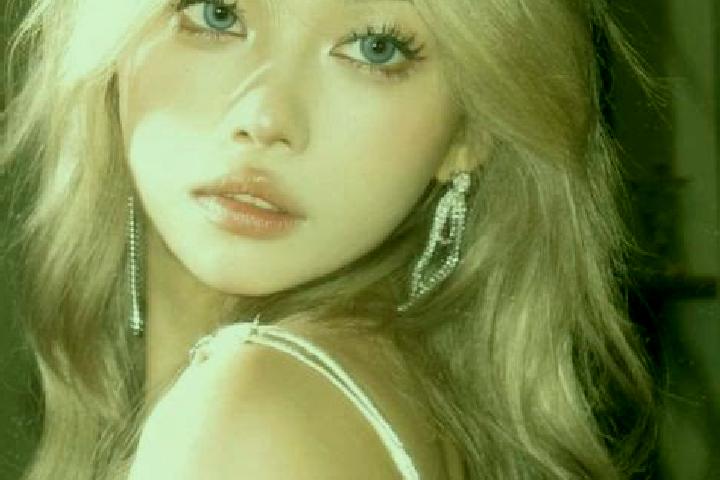 Lillian, 24, a blonde brown-eyed asian companion based in Kilkeel. Offering Girlfriend Experience, BDSM, Roleplay. Available for incall and outcall, overnigh...