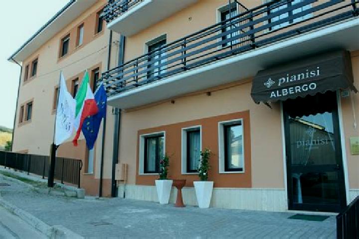 Lillian, 24, a red green-eyed slavic companion based in San Martino Buon Albergo. Offering 69, Party Girl, Massage, CIM, Roleplay. Available for incall and o...