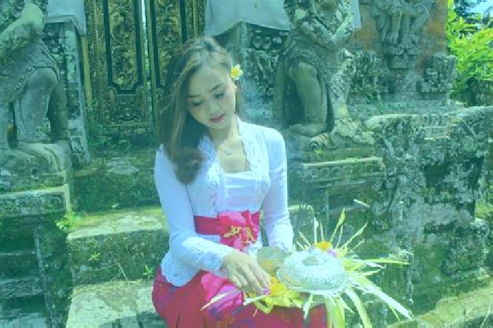 Lillian, 24 — Escort in Banjar Pempatan, Indonesia