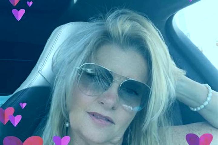 Lillian, 24 — Escort in El Zancudo, Mexico