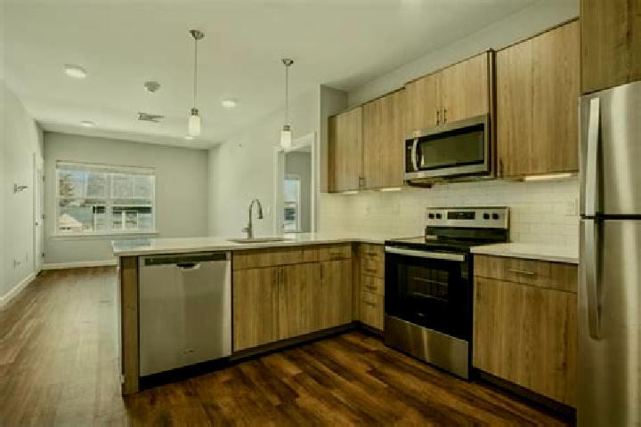 Lillian, 24 — Escort in Uniondale, United States