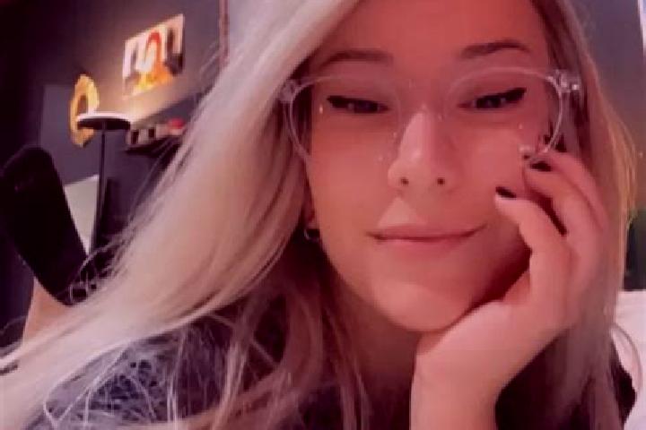Lillian, 25, a blonde grey-eyed asian companion based in Jurbise. Offering CIM, A-Level, Overnight, Travel Companion. Available for incall and outcall, overn...