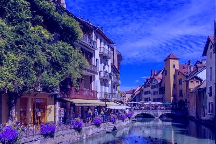 Lillian, 25 — Escort in Abbeville, France