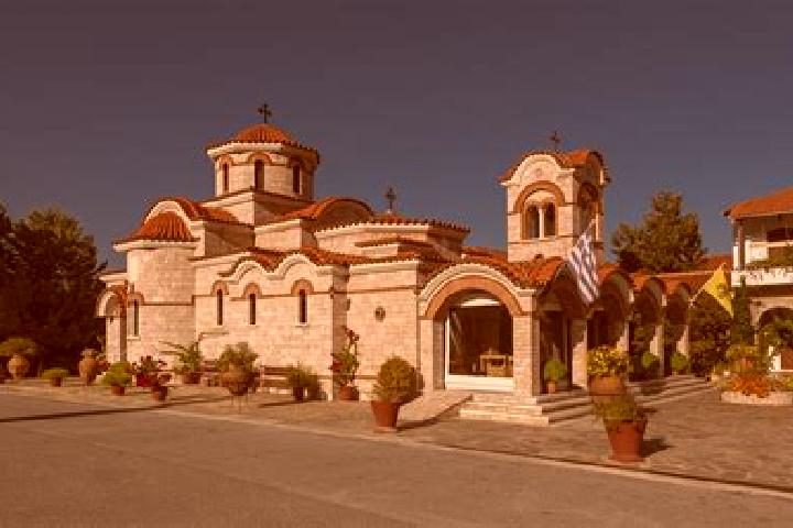 Lillian, 25 — Escort in Kato Panagia, Greece