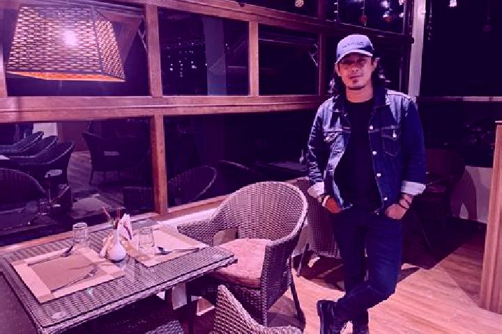 Lillian, 25 — Escort in Pogag, Indonesia