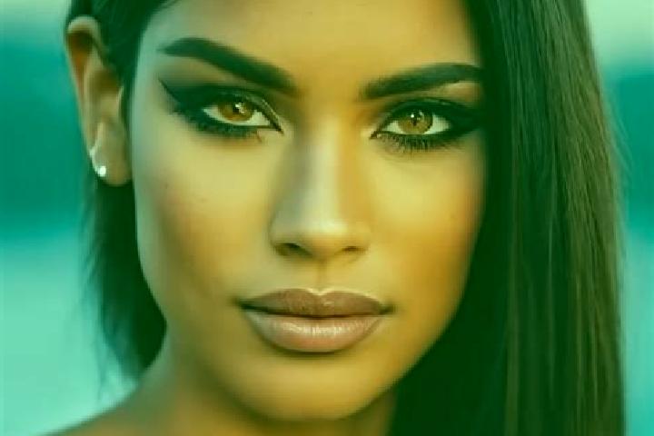 Lillian, 26, a brunette amber-eyed latina companion based in Dove Creek. Offering Girlfriend Experience, Roleplay, Overnight, CIM. Available for incall and o...