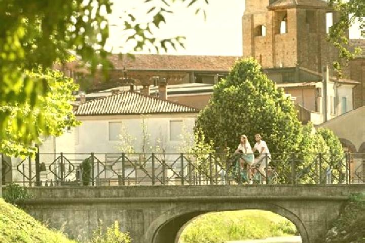 Lillian, 26 — Escort in Piove di Sacco-Piovega, Italy