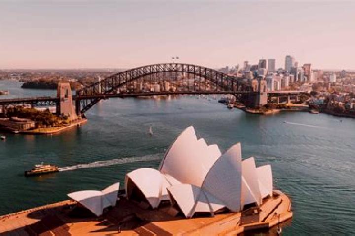 Lillian, 27 — Escort in Sydney, Australia