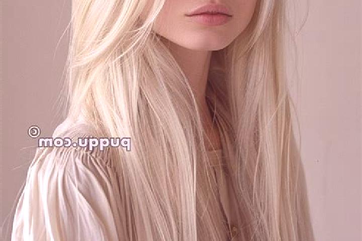 Lillian, 28, a platinum blonde blue-eyed mediterranean companion based in Maqellare. Offering Striptease, Overnight, Domination, 69, Travel Companion. Availa...