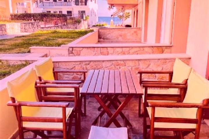 Lillian, 29 — Escort in Nea Bafra, Greece