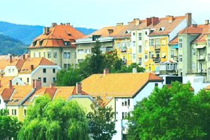 Lillian, 29 — Escort in Prepolje, Slovenia