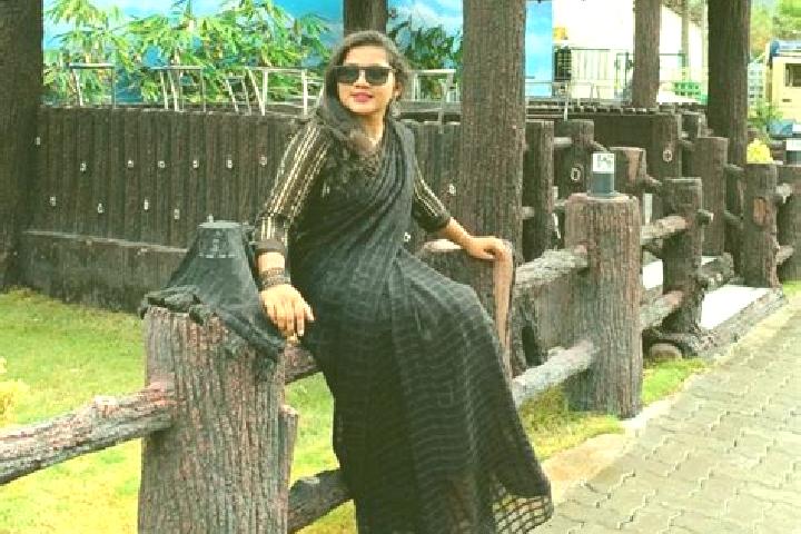 Lillian, 29 — Escort in Tisaiyanvilai, India