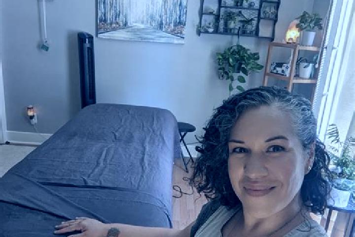 Lillian, 30, a black grey-eyed latina companion based in Doha. Offering CIM, BDSM, Fetish, Massage. Available for incall and outcall, day and evening dates.