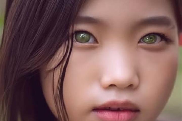 Lillian, 30, a chestnut green-eyed asian companion based in Velykyi Loh. Offering Deep French Kissing, OWO, Couples, Roleplay. Available for incall and outca...