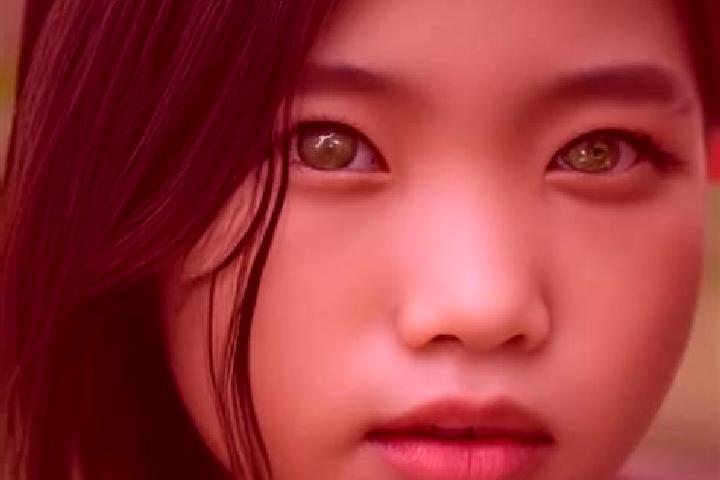Lillian, 30, a chestnut green-eyed asian companion based in Violi Charaki. Offering CIM, BDSM, Tantra. Available for incall and outcall, day and evening dates.