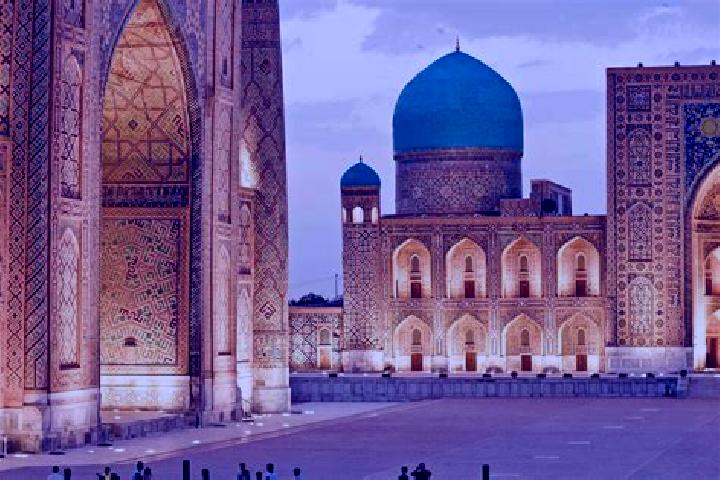 Lillian, 30 — Escort in Qorovulbozor, Uzbekistan