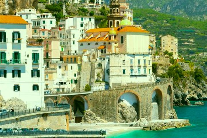 Lillian, 30 — Escort in Segni, Italy