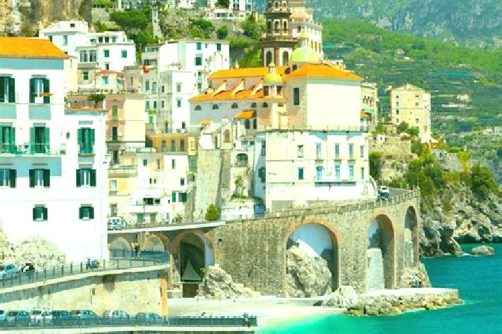 Lillian, 30 — Escort in Speziale, Italy