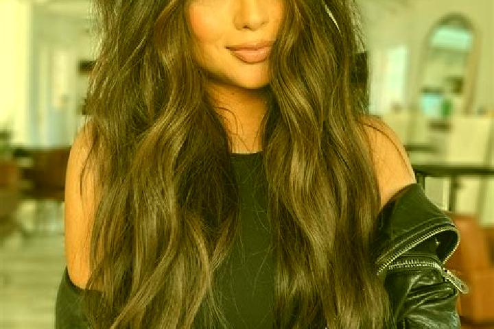 Lillian, 32, a brunette dark-eyed caucasian companion based in Bernburg. Offering GFE, Erotic Massage, Prostate Massage, OWO. Available for incall and outcal...