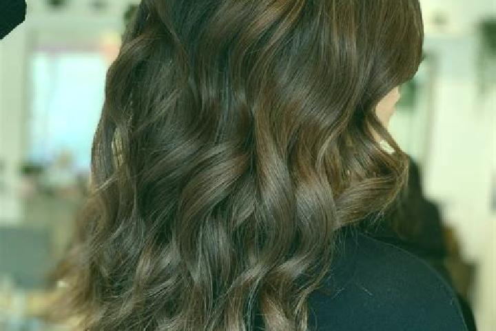 Lillian, 32, a chestnut brown-eyed caucasian companion based in Mulsen. Offering GFE, Couples, Girlfriend Experience. Available for incall and outcall, overn...