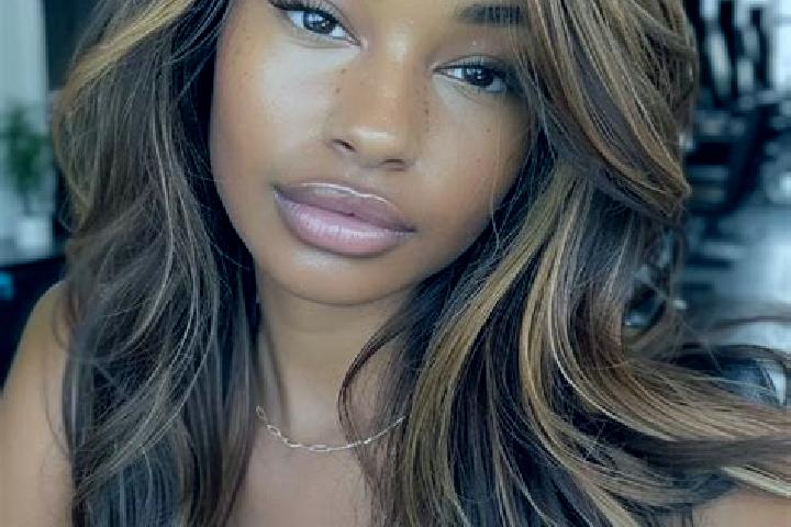 Lillian, 32, a dark blonde brown-eyed caucasian companion based in Rengasdengklok. Offering Prostate Massage, GFE, Erotic Massage, Tantra, Dinner Date. Avail...