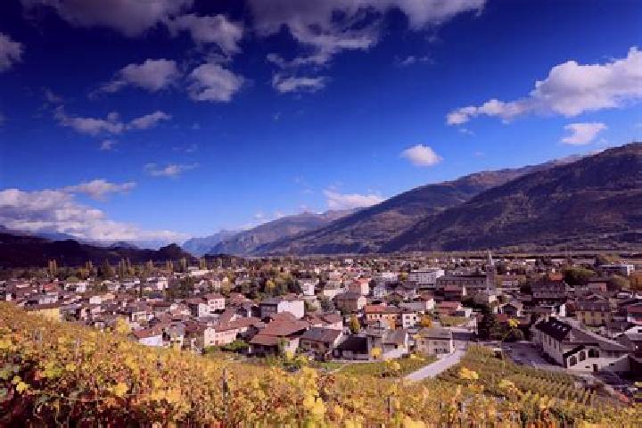 Lillian, 32 — Escort in Ardon, Switzerland